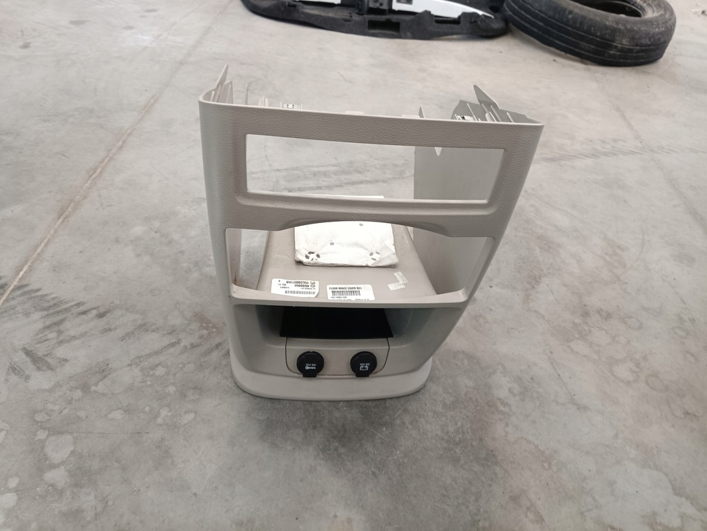 фото №8, Dodge grand caravan туннель средний консоли