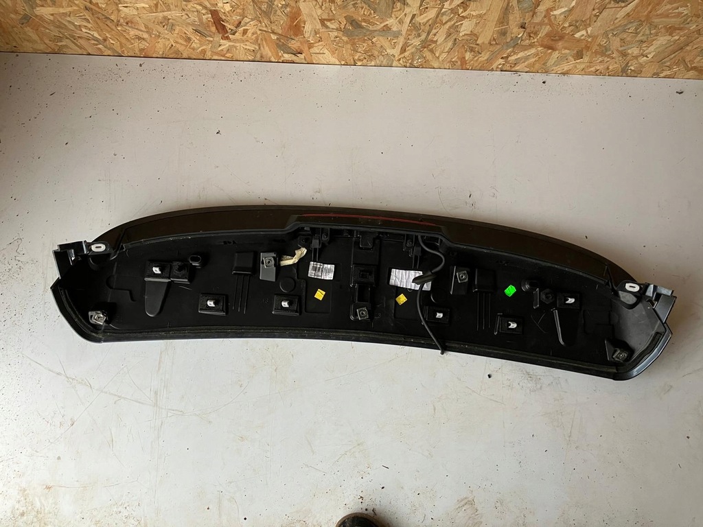 фото №5, Спойлер крышки megane iv tekpn