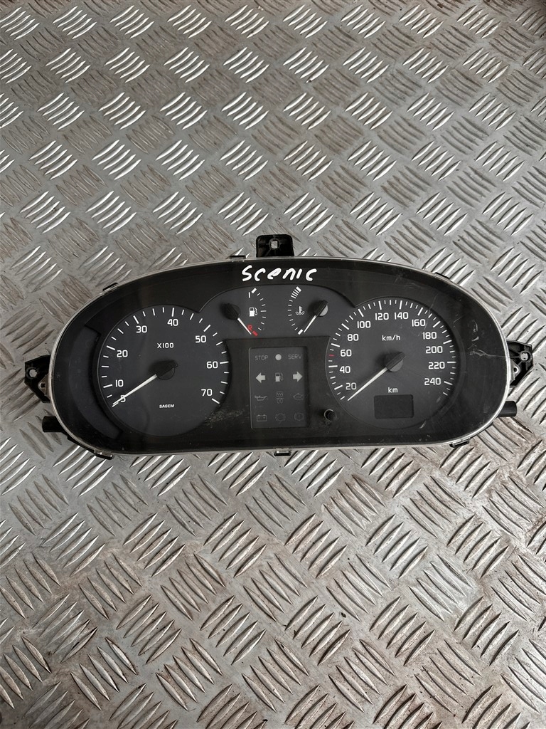 фото №1, Счетчик renault scenic p8200071820 216585907