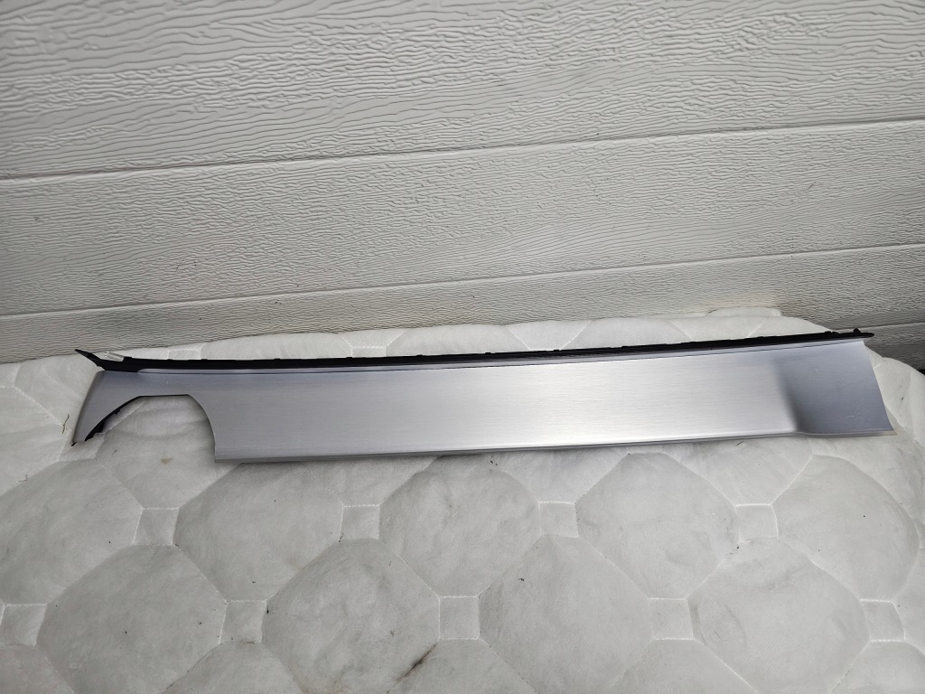 Купить Декоративная  молдинг защита консоли панели led mercedes a w177 w118