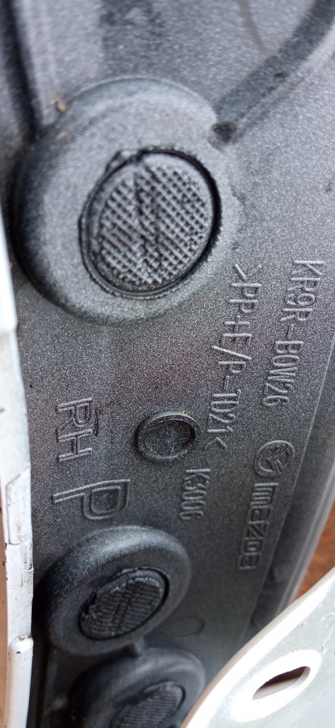 фото №15, Mazda cx60 cx-60 22- крила правий перед передній