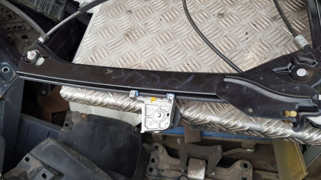 фото №8, Mercedes w209 clk підйомник скло правий моторчик