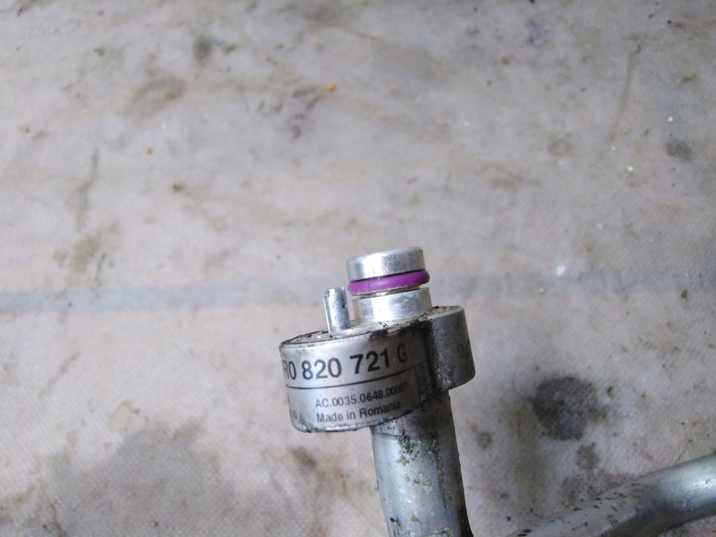 фото №5, Audi a1 8x 1,4 tfsi шланг кондиционера 6r0820721g