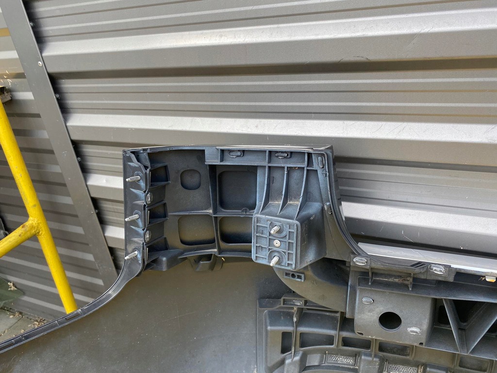 фото №9, Audi a4 b7 бампер задня sedan