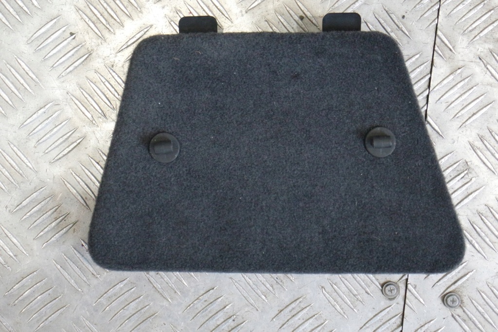 Елементи багажника оббивка обшивка lamborghini urus Недорого