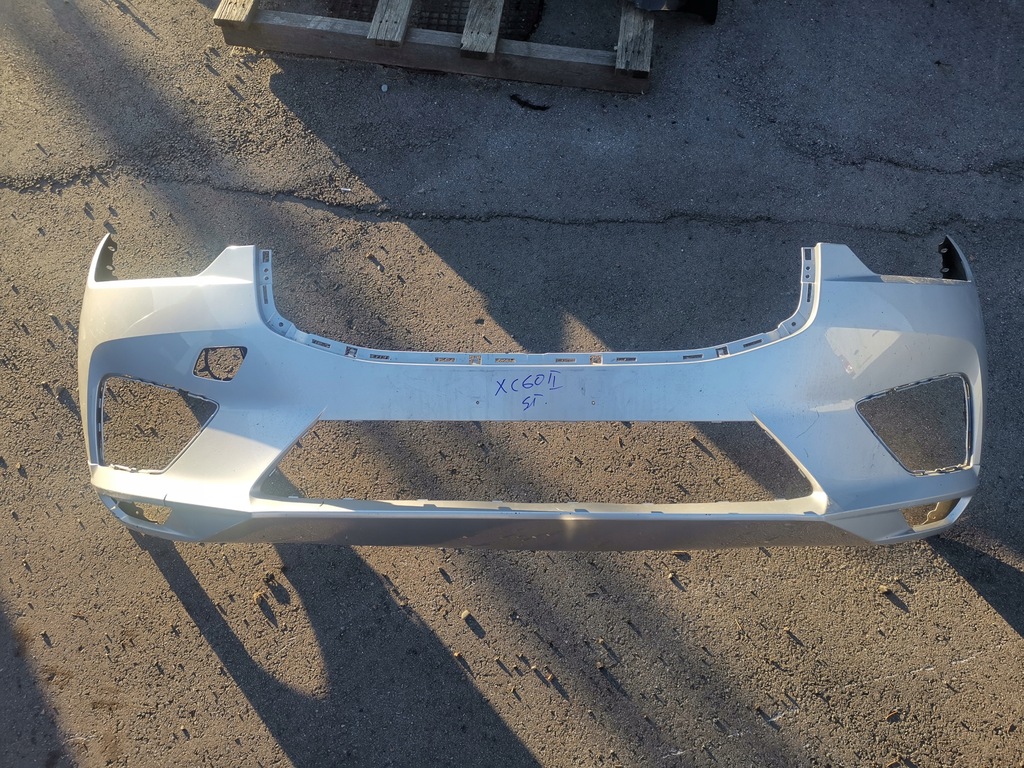 фото №1, Volvo xc60 ii бампер перед передний po 18 r-design