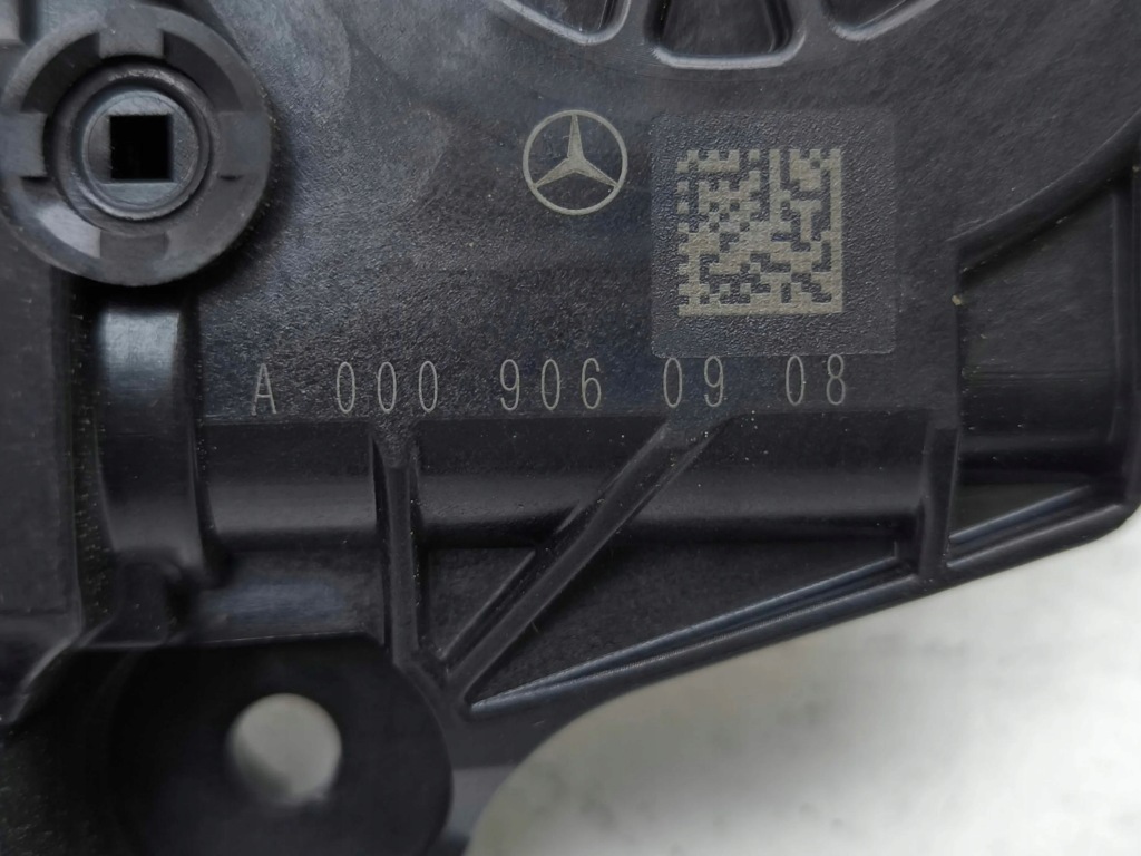 Mercedes-benz eqa правая сторона моторчик подъёма стекло дверь задних с Разборки