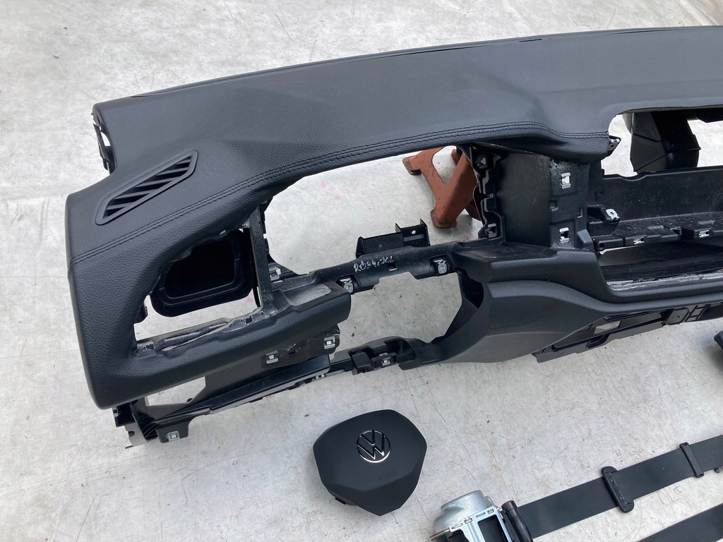 фото №5, Vw t-roc lift nić панель приладів панель приладів консоль подушки безпеки