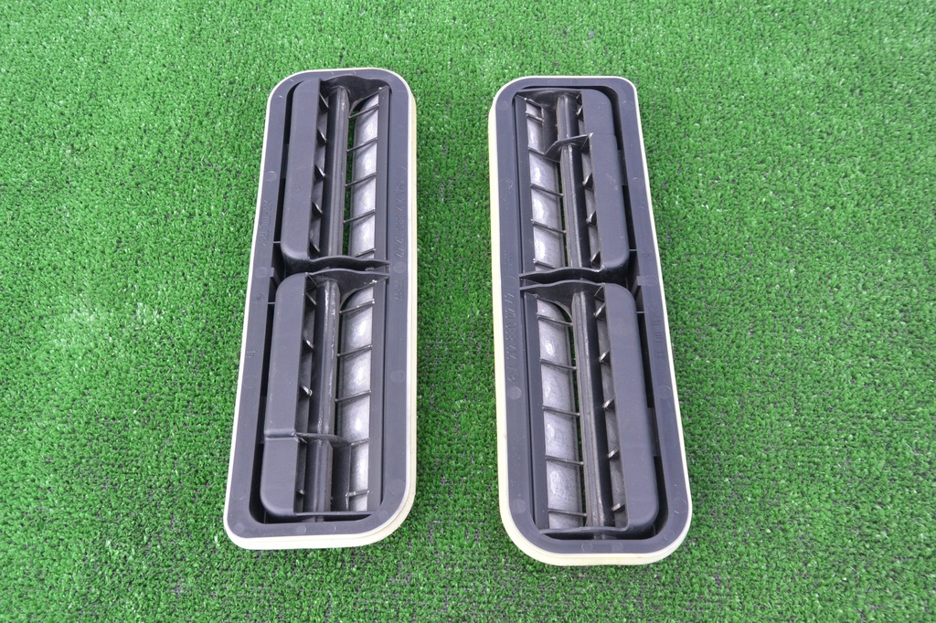 фото №1, Решітка обдув багажника mercedes w212 kpl