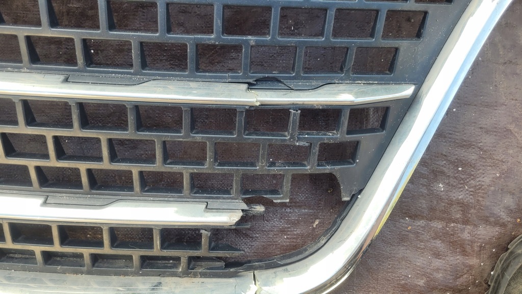 фото №10, Решётка радиатора решётка радиатора renault master iii lift // 4417