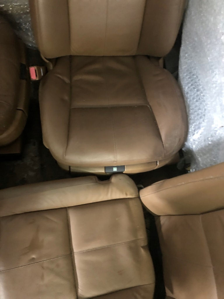 фото №5, Mercedes w221 сиденья кожа заднее сиденье обивка