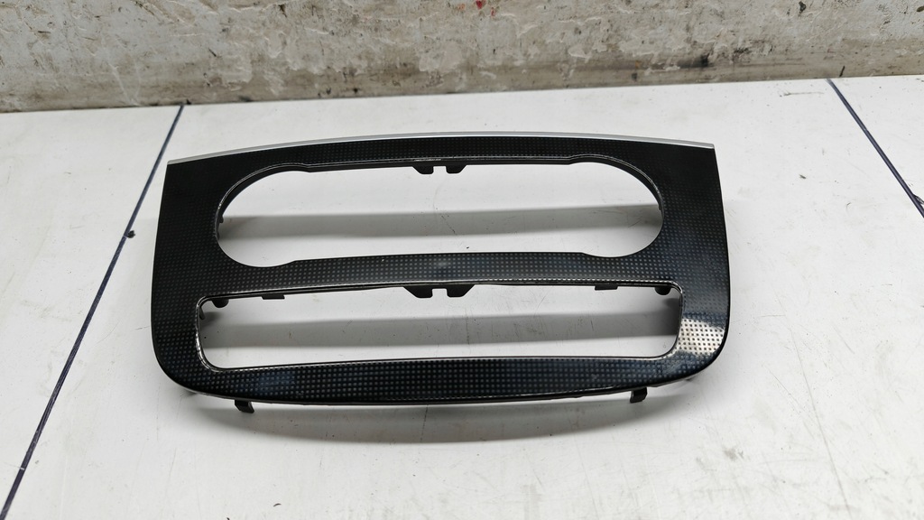 фото №1, Dekor рамка декоративная панель кондиционера mercedes w251 r klasa a2516800339