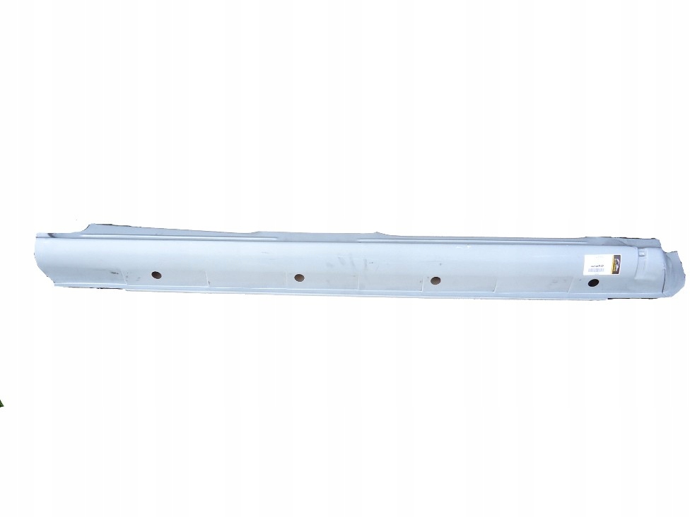 фото №1, Порог mazda premacy 01.99-12.04 правый