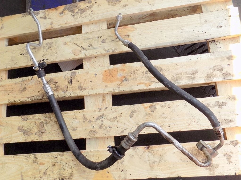 фото №5, Mitsubishi carisma lift 1.9td шланг кондиционера