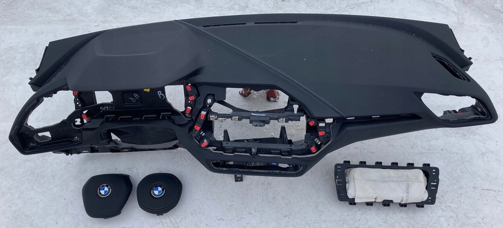 фото №5, Bmw 1 f40 f44 панель приладів панель приладів консоль подушки безпеки ремені