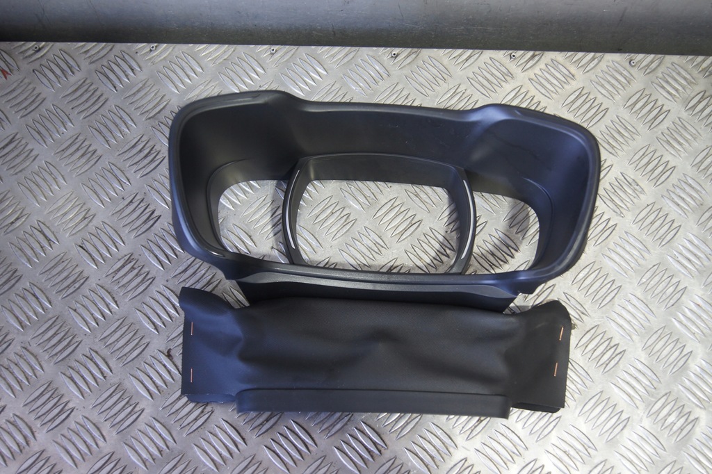 фото №1, Рамка спідометра прилади kadjar 682500341r