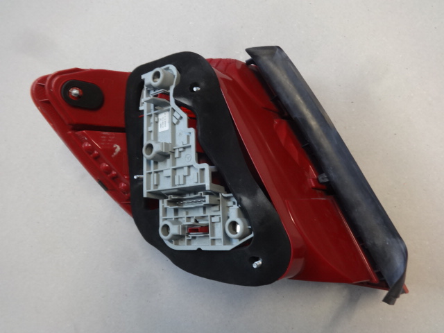 Mercedes фара c-klasa 204 combi led a2048204064 Недорого