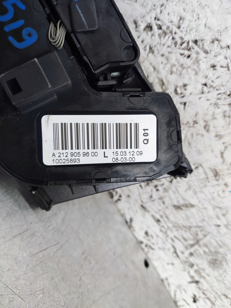 фото №6, Mercedes c klasa w204 lift панель регулювання сидіння лівий a2129059600