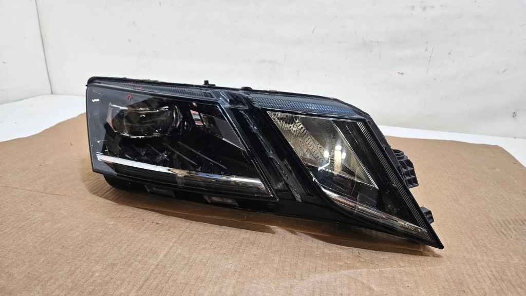 Фара права перед передня skoda octavia 3 рестайлінг  full led 5e1941016d Київ
