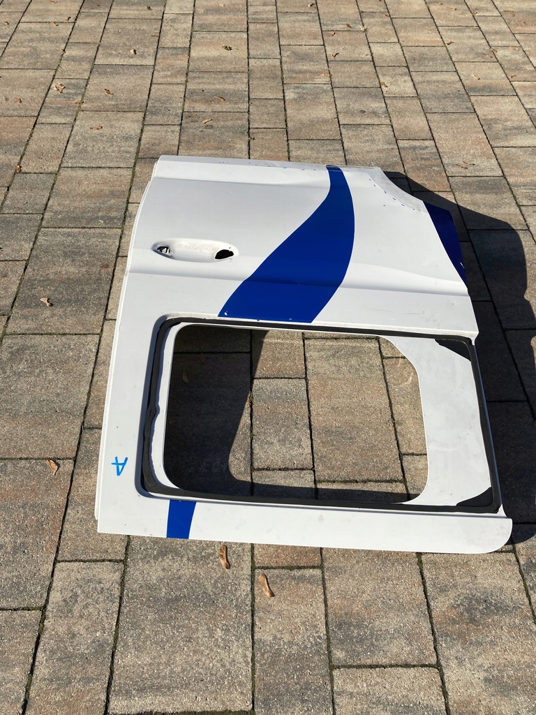 фото №10, Vw caddy iv 2k7 дверь задние правое сдвижные