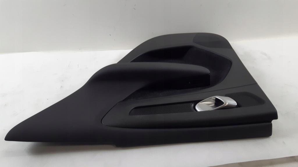 фото №8, Volvo xc40 обшивка двері правий задня 31407710