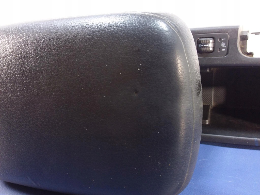 фото №8, Subaru forester iii sh туннель средний подлокотник