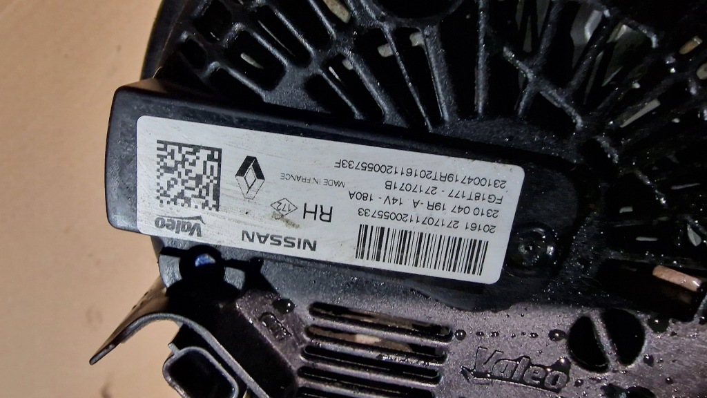 Генератор renault dacia nissan 1.5 blu-dci 231004719r Доставка