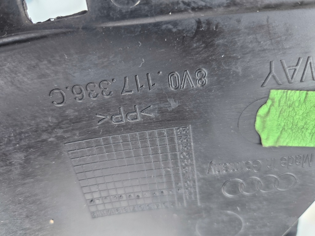 фото №12, Audi rs3 8v4 плита спойлер решётка бампер перед