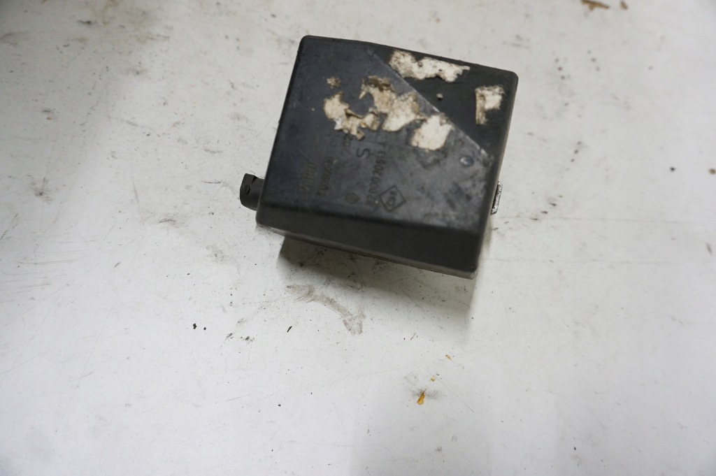 фото №1, Блокування керма 8200020613 renault laguna 2