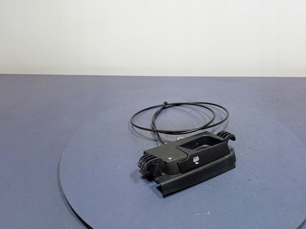 фото №1, Vw passat b7 sedan ручка składnia сиденье правая 3ae885592