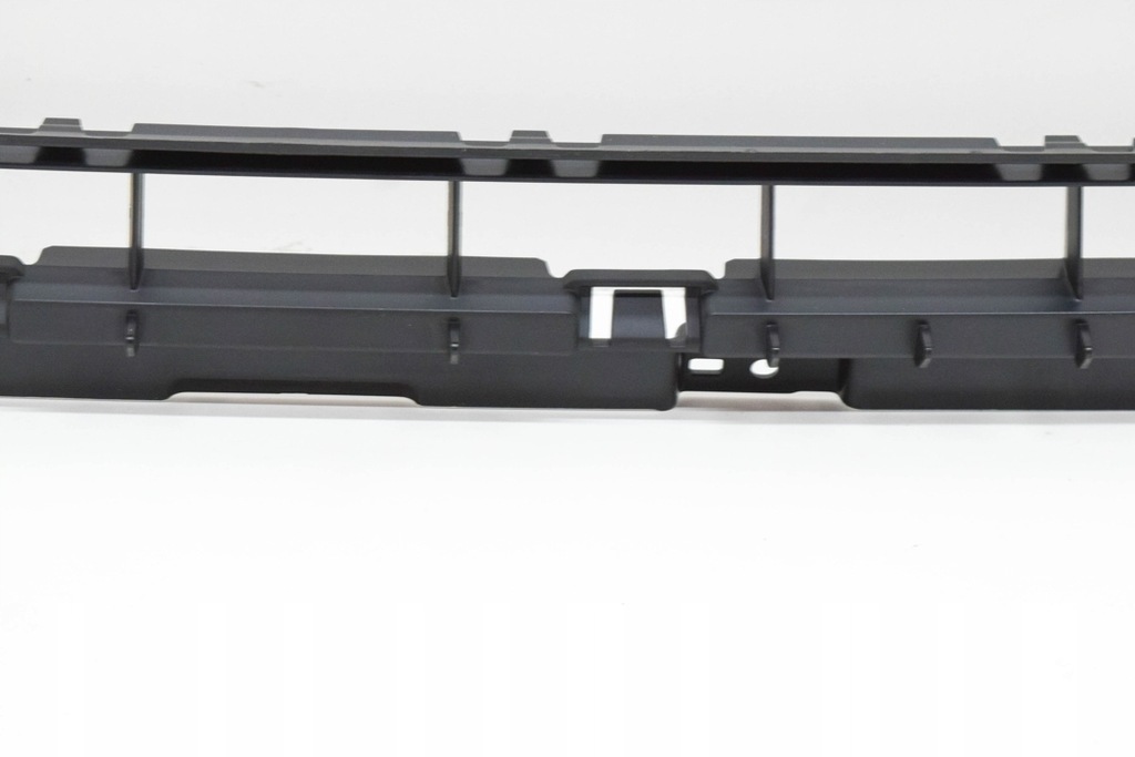 фото №6, Audi rs4 allroad avant b9 бампер передний решётка радиатора средний новый оригинальный 8