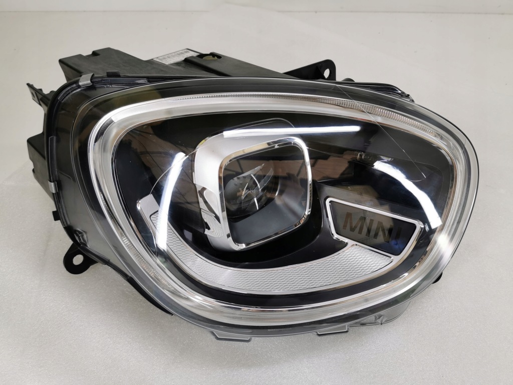 Купити Mini countryman f60 рестайлінг  фара правий full led 9881590-06