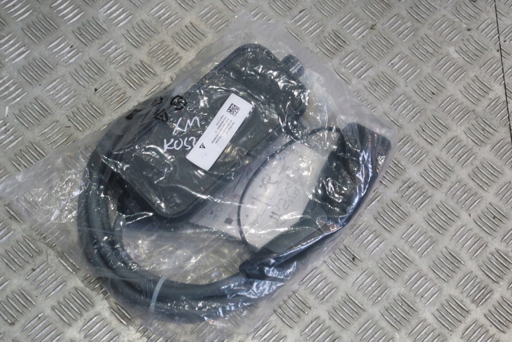 фото №1, Зарядний пристрій кабель bmw xm g09 8490509