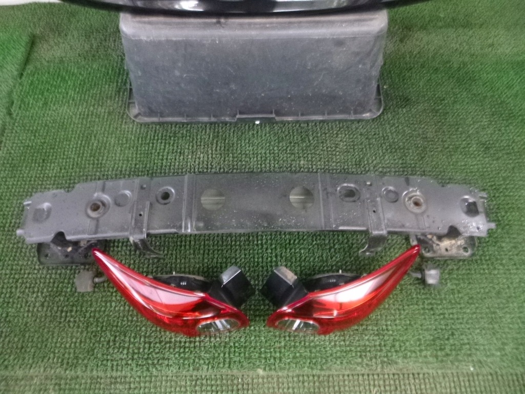 фото №12, Mazda 3 bm 13- кришка багажника задня бампер балка лампи 41w