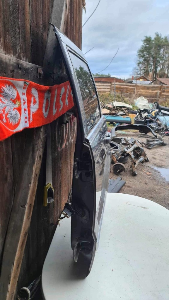 фото №11, Дверь полный левый задняя jeep grand cherokee wk 06r.