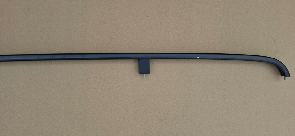 Scania r молдинг направляющая поручень капот каркас оригинал 1807775 Оригинал