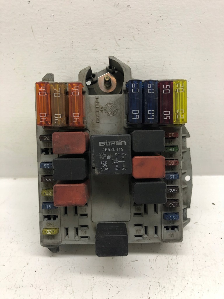 фото №1, Коробка запобіжників bsi fiat 46760249