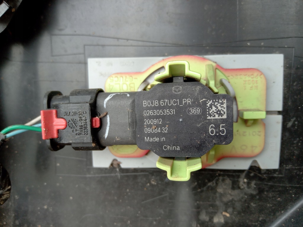 фото №13, Mazda 3 iv bp бампер задний задняя датчики kompletny b0j867uc1-pr