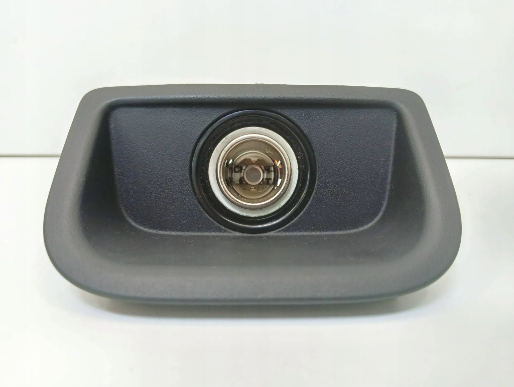 фото №1, Lexus ls 430 2004 роз'єм прикурювача 12v ls430 lift