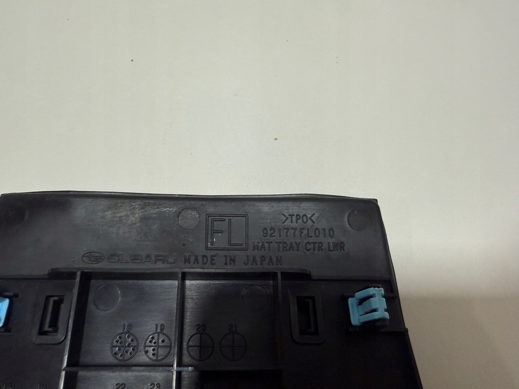 фото №8, Subaru xv ii crosstrek 17-24 usa накладка тунель середнього панель ручка