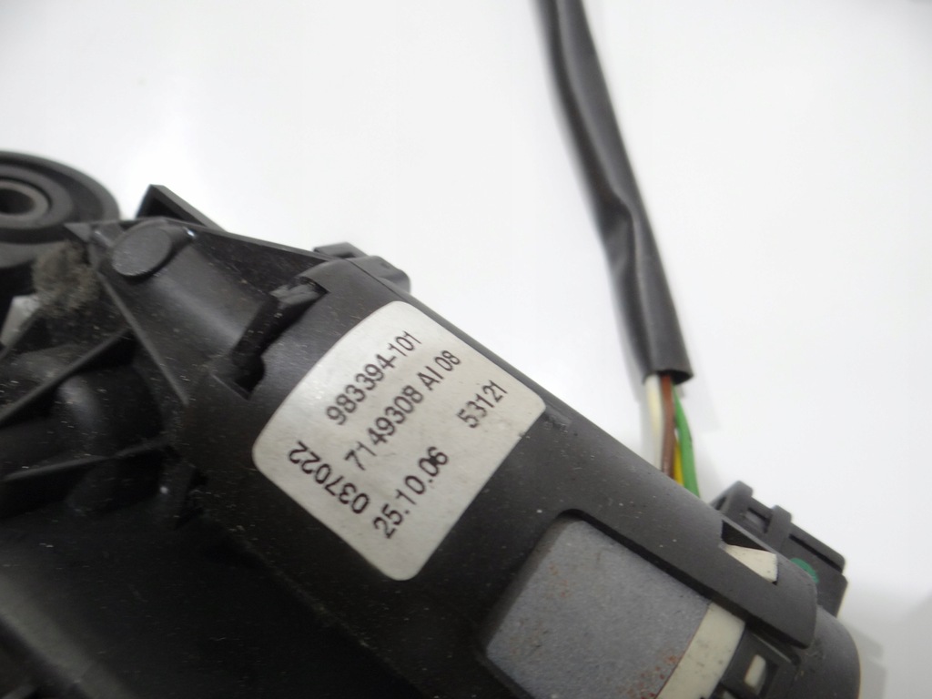 фото №6, Podajnik поперечина правий bmw e92 оригінальний номер 7149308