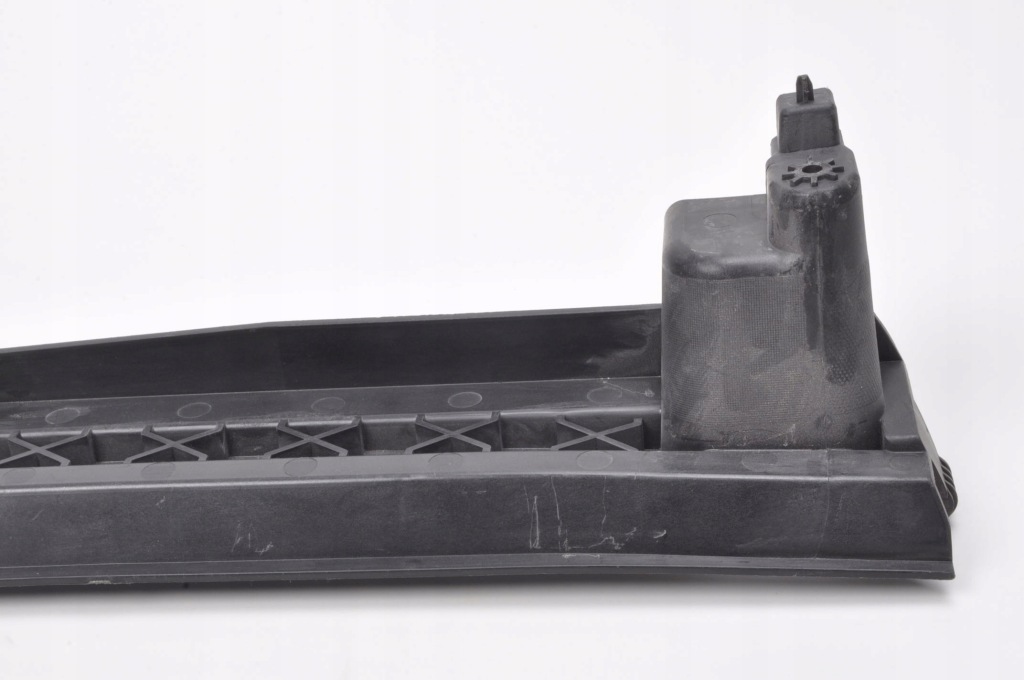 фото №6, Volvo xc60 ii напрямна напрямна багажника 32205624 ліва