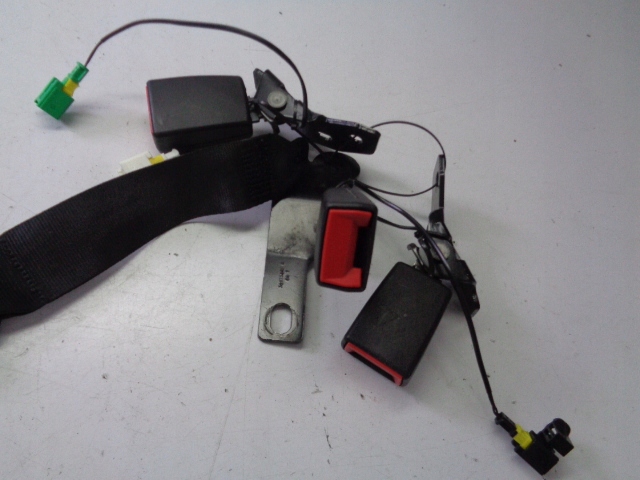 фото №2, Замки ремней задняя jeep renegade 1.4 multiair przed lift 2017 r