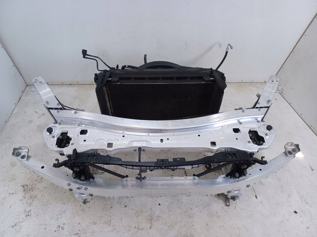 фото №14, Mercedes e w213 213 kompletny перед лампи бампер капот крила 997