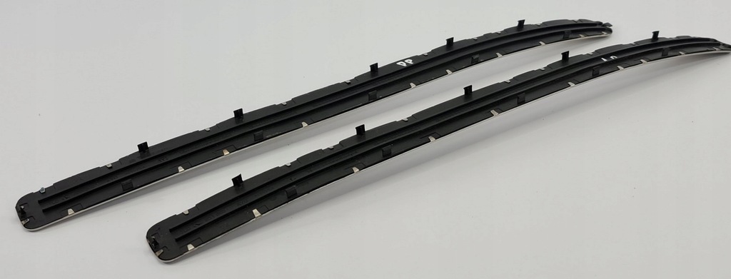 фото №9, Porsche оригинальный номер 7l0853656c молдинг накладка порог пара