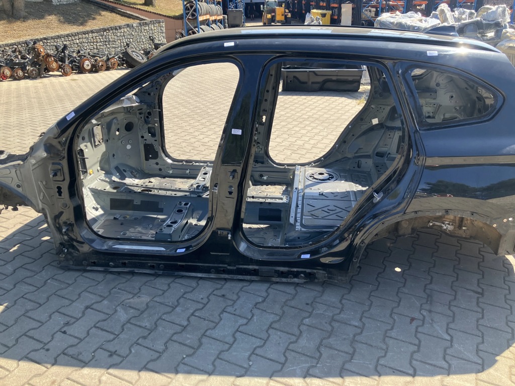 Купити Поріг лівий повний довгий bmw x1 f48 лак 475