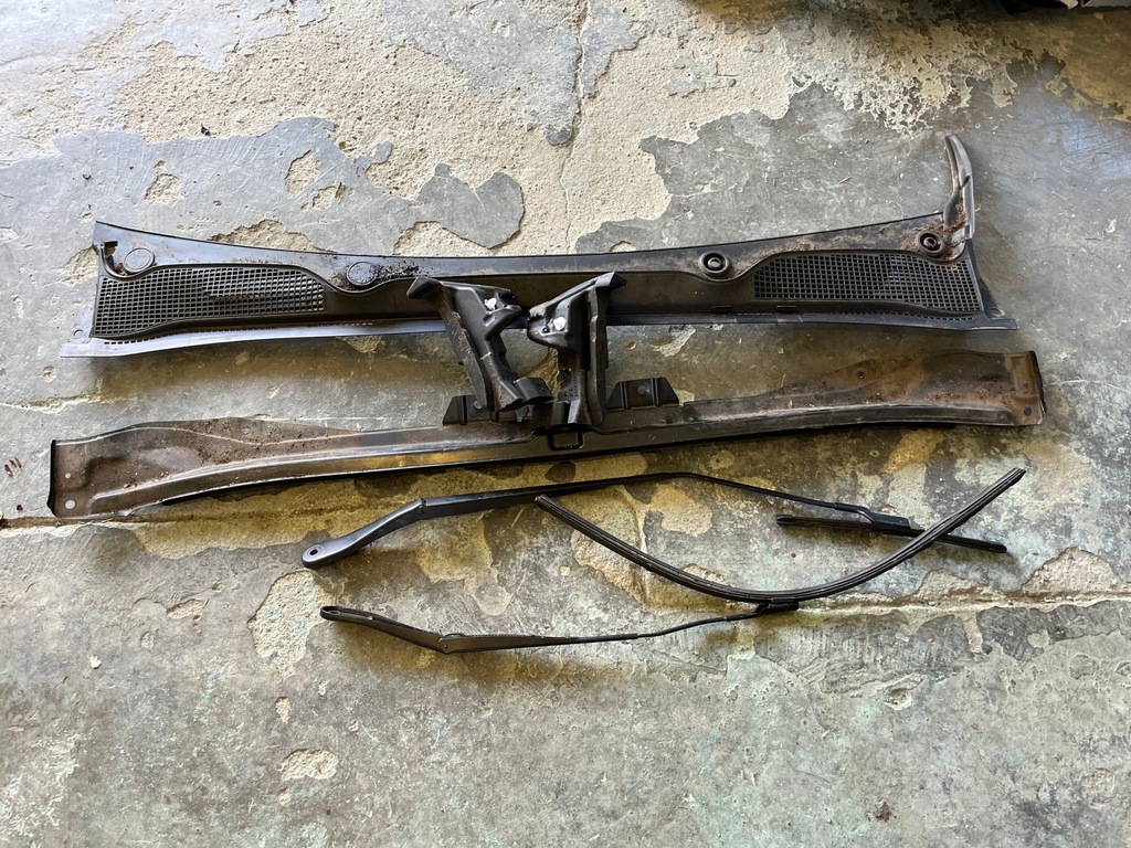 фото №1, Renault clio v - жабо