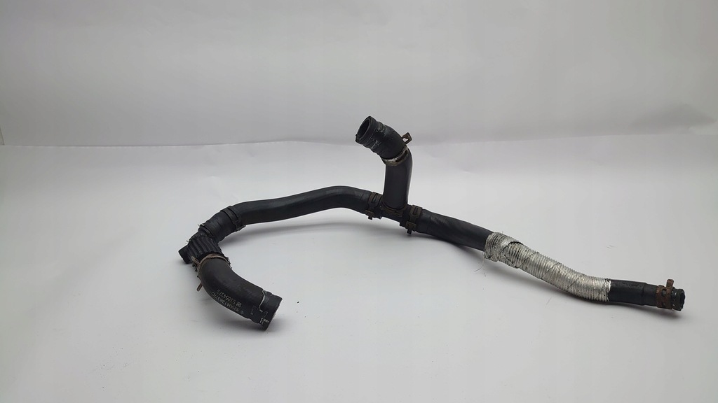 фото №3, Шланг труба wąż подогревателя wody renault trafic ii 2.5 dci 8200413837