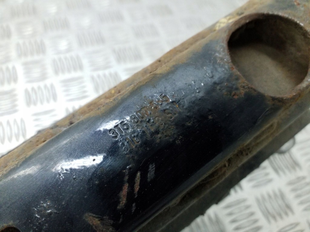 2009 skoda superb b6 3t балка бампера заднього 3t0807585 Зі Шроту