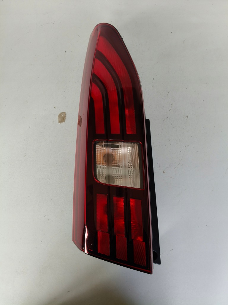 Купить Фара левая задняя citroen iv 18- rifter led